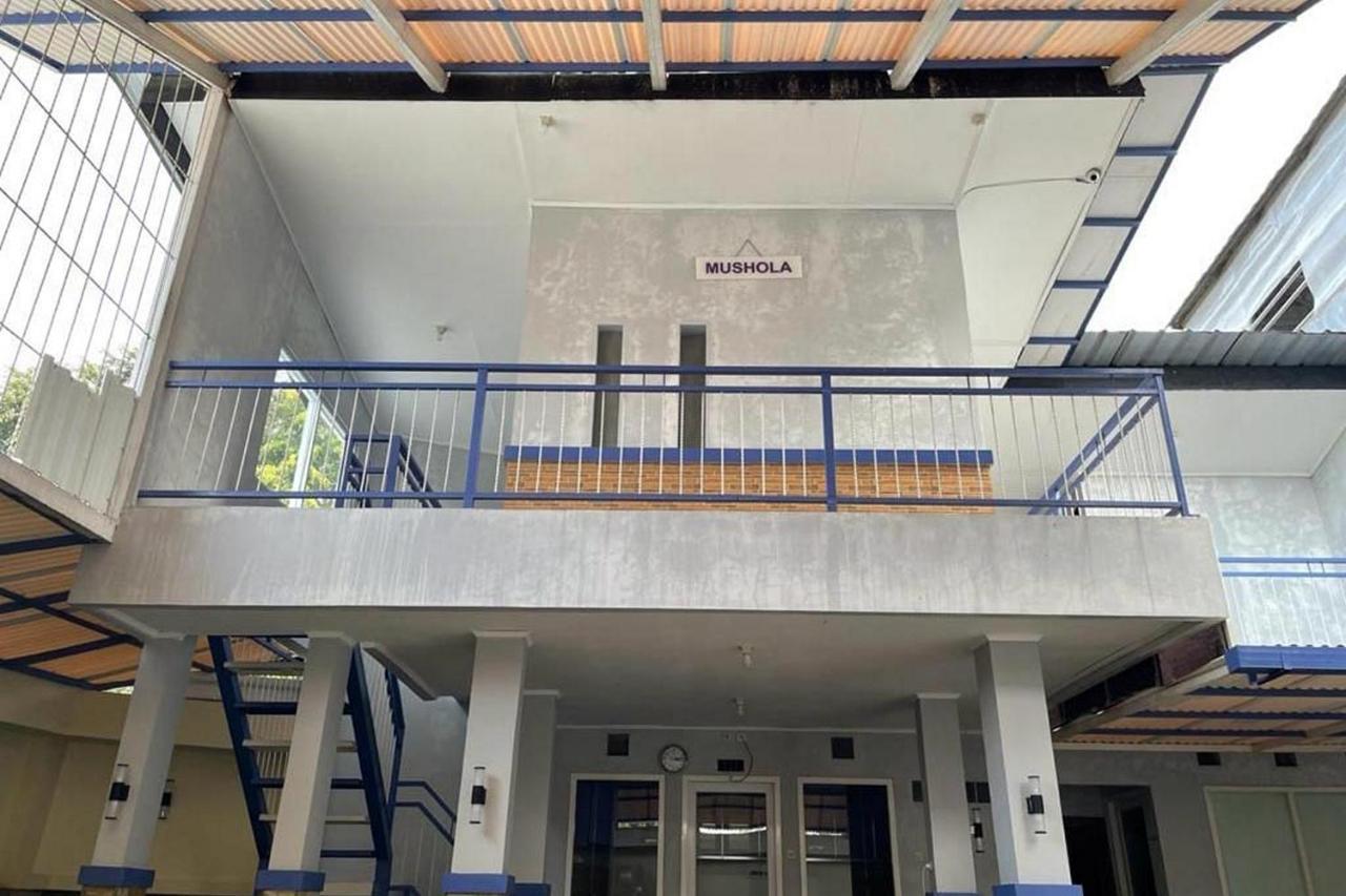 Villa Syariah Citeko Mitra Reddoorz โบกอร์ ภายนอก รูปภาพ